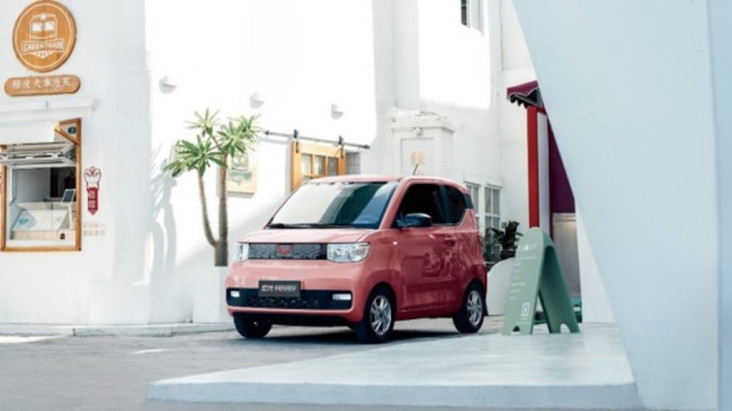 Yuk, Tonton Mobil Listrik...