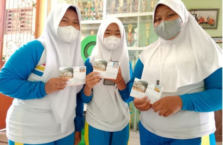 Peringati Hari Ibu,...