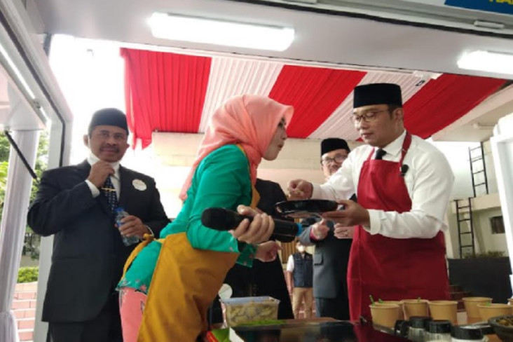 So Sweet! Hari Ibu,...