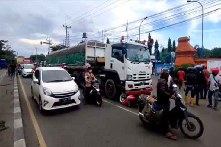 Memilukan! Gagal Nyalip...