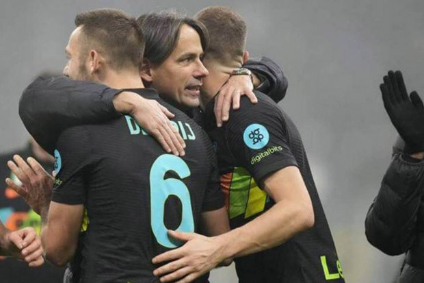 Inzaghi Girang Tutup...