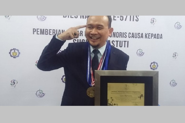 Cak Lontong, Alumni...