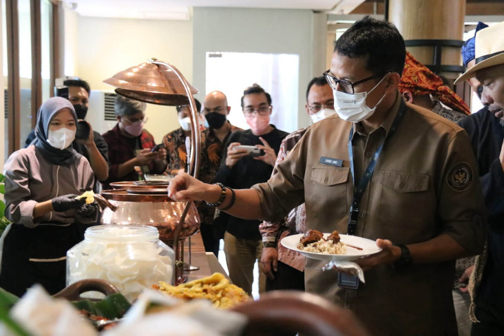 Sandiaga Uno Jajal Calon...