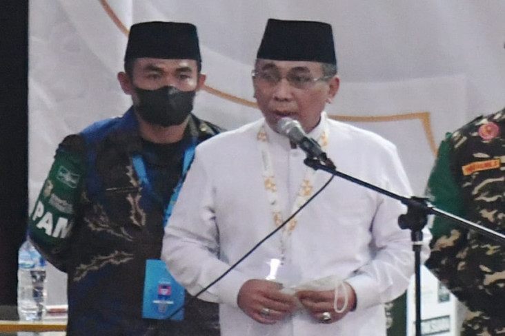 Gus Yahya Tegaskan Tak...