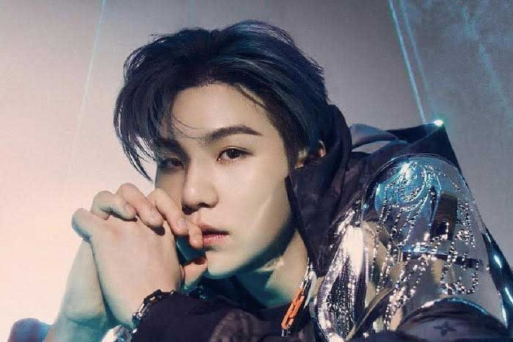 Suga BTS Positif COVID-19,...