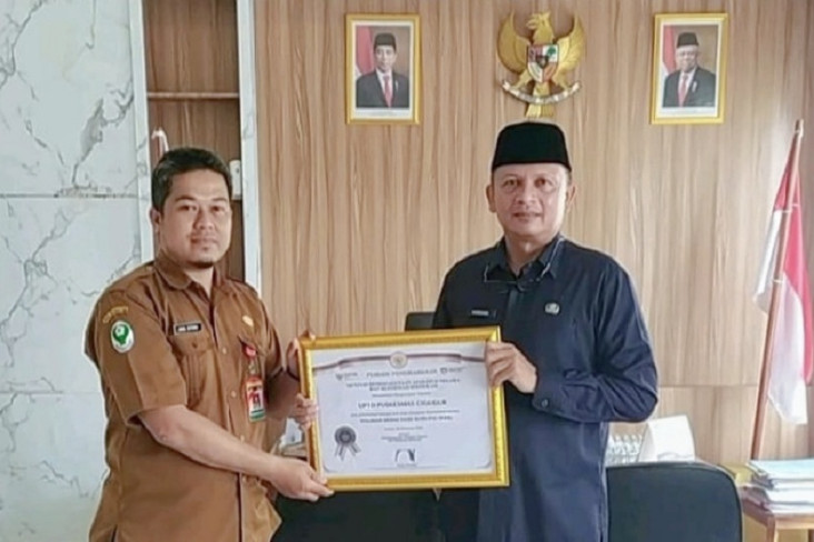 Dalam Sebulan Dinas...