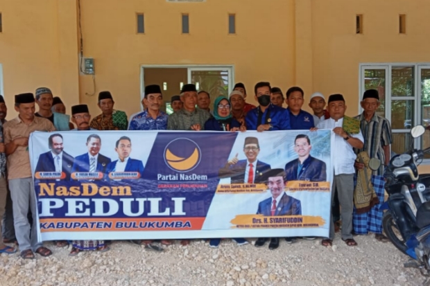 Jumat Berbagi, Nasdem...