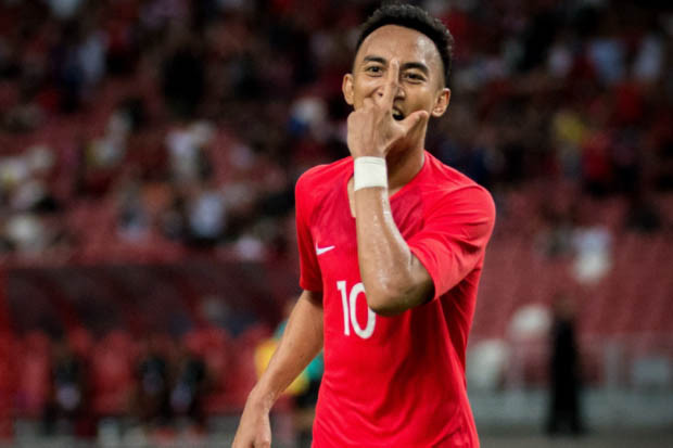 Striker Singapura Nafsu...