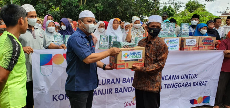 MNC Peduli Kembali Bantu...