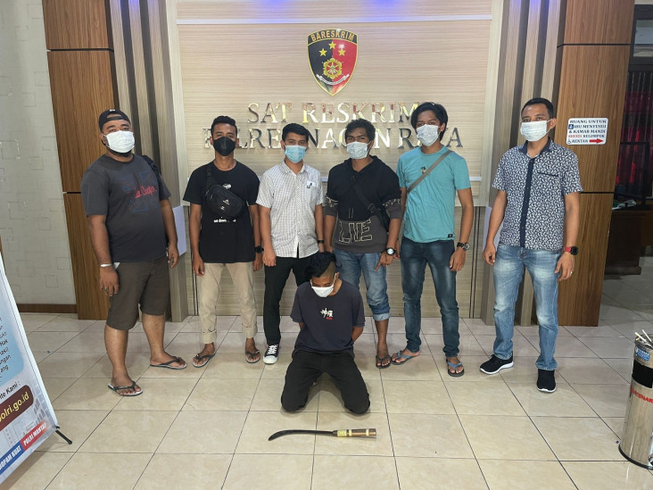Cekcok Berujung Pembacokan,...