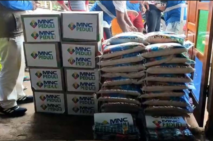 Penerima Bantuan MNC...