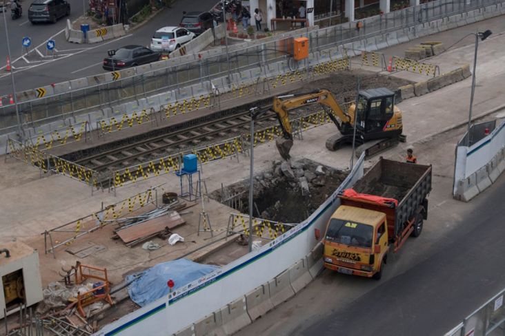 Temuan Rel Trem di Proyek...