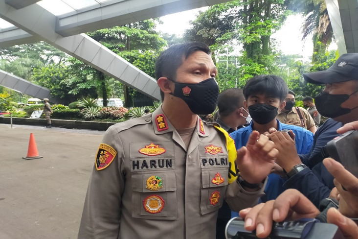5 Remaja Perempuan Digampar...