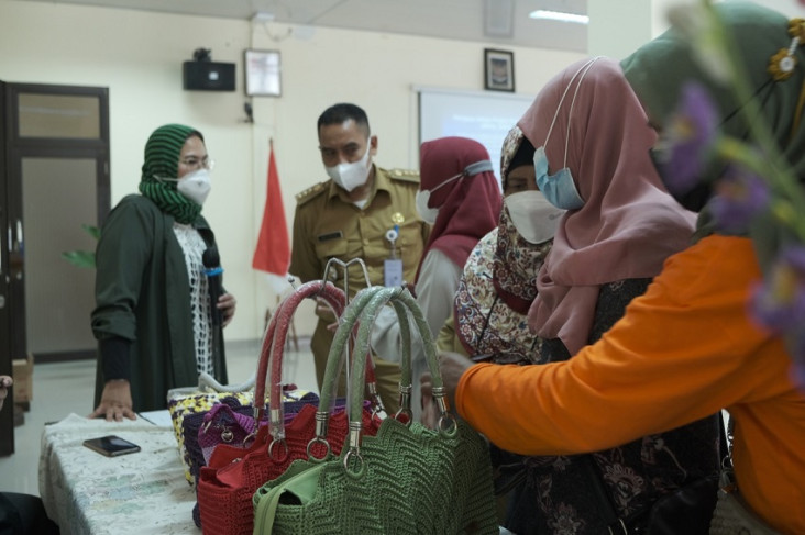 Pengmas Vokasi UI Hadirkan...