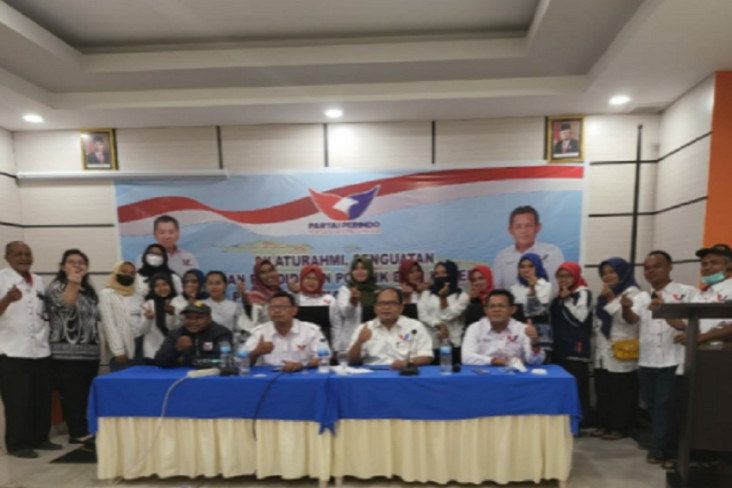 Gelar Pendidikan Politik,...