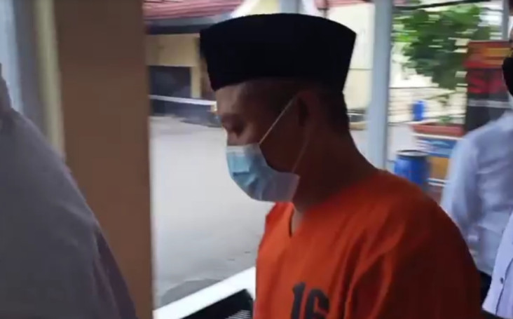 Pakai BLT untuk Bayar...