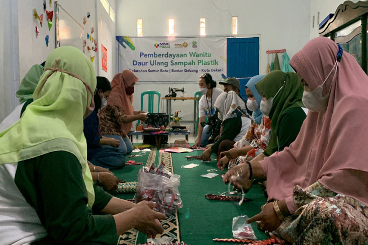 MNC Peduli dan MNC Sekuritas...