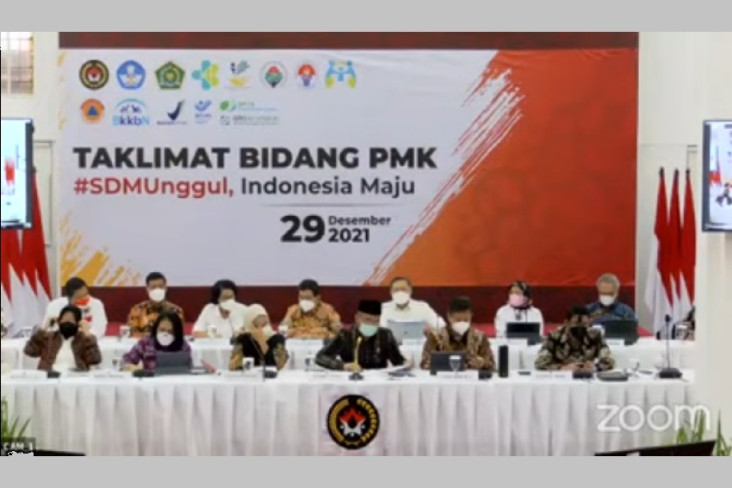 Kemendikbudristek Klaim...