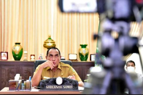 Dijewer Gubernur Edy,...