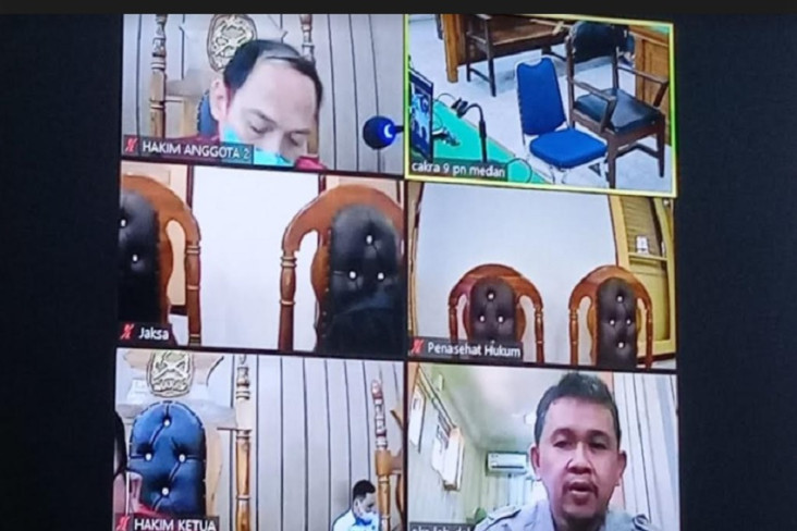 Jual Beli Vaksin Ilegal,...