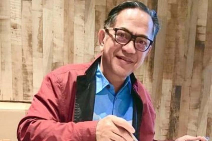 4 Artis yang Terkena...
