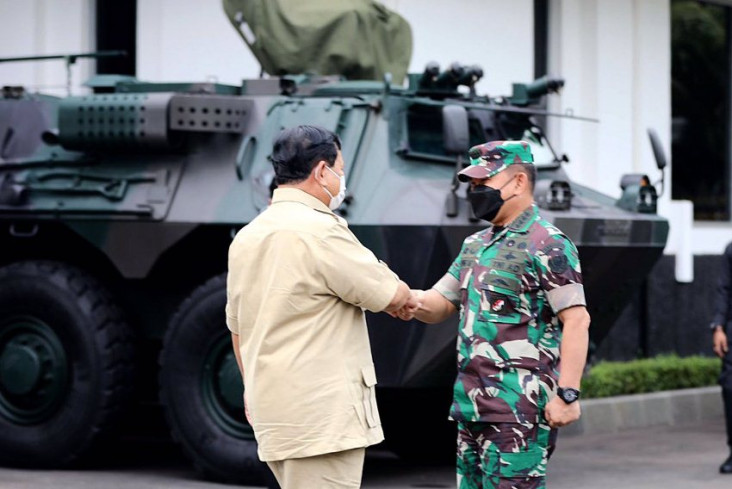 Terima Kunjungan KSAD...