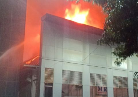RSUP Kariadi Terbakar,...