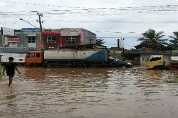 Atasi Banjir, Pemkot...