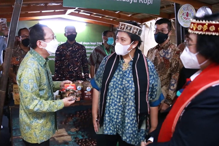 Ribuan Petani Sempat...
