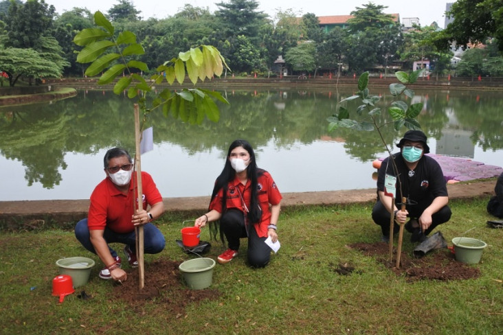Sekjen PDIP: Merawat...