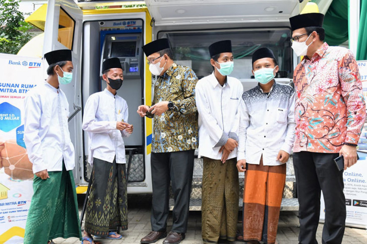 BTN Gandeng Santri Developer...