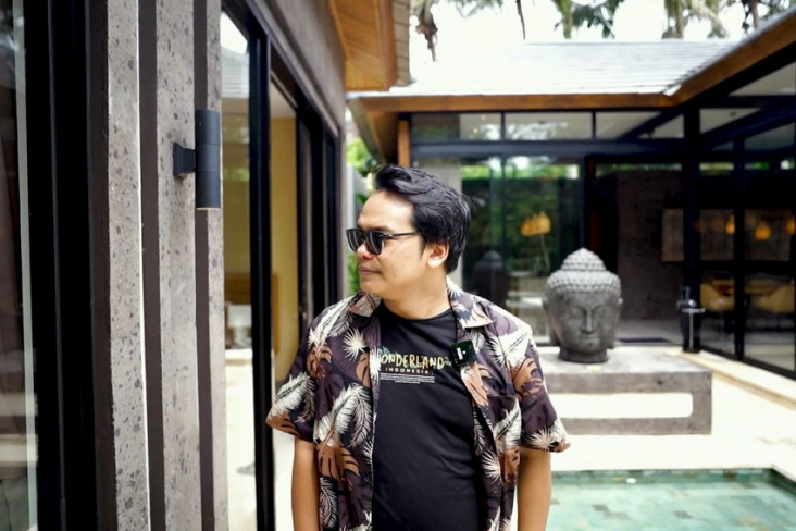 Selebgram Ini Bagikan...