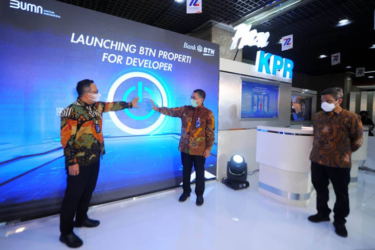 Menginjak Usia 72 Tahun,...