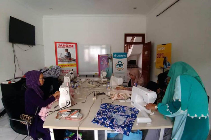 Peluang Bisnis Platform...