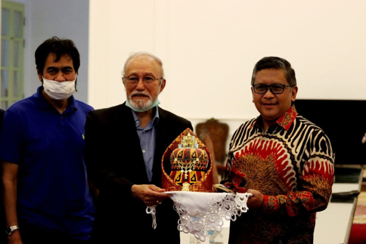 Temui Wali Nanggroe,...