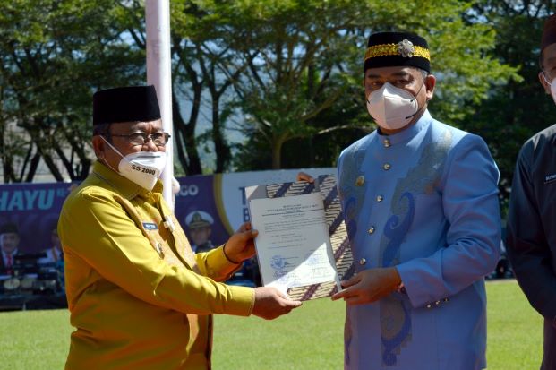 Sosok Bupati Gorontalo...