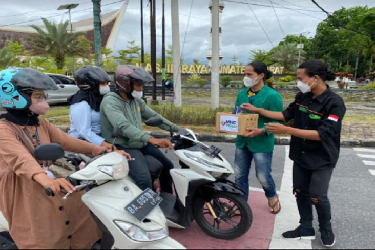 Masker Bantuan MNC Peduli...