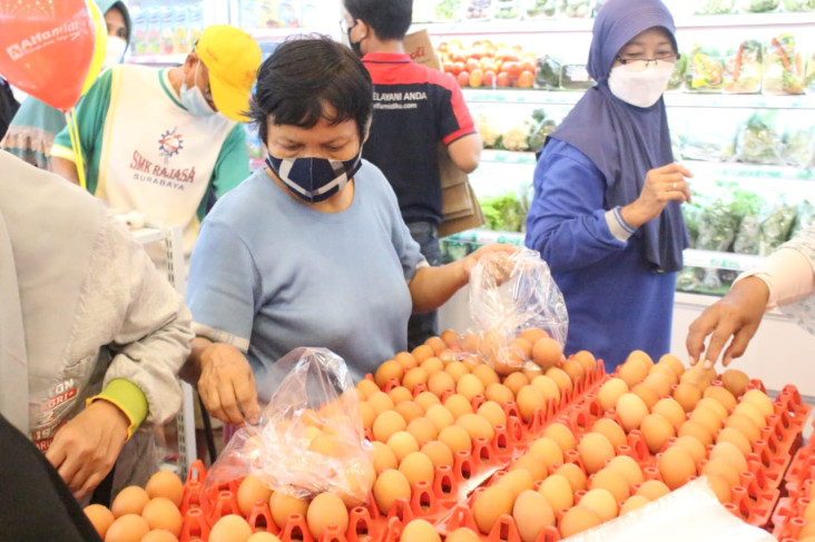 Buka Gerai Pertama di...