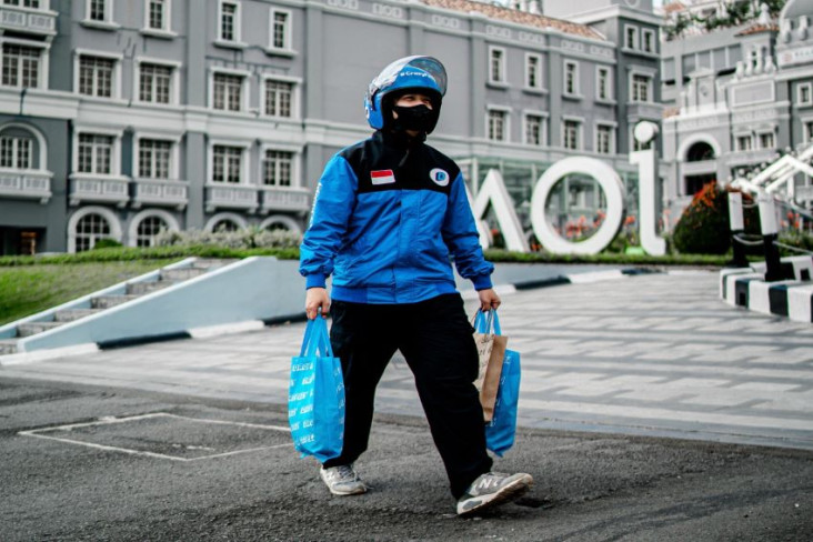 Praktis dan Cepat, Q-Commerce...