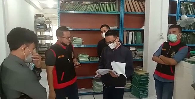 Korupsi Sertifikat Tanah...