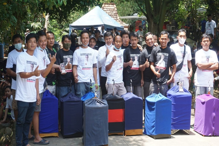 Relawan Sosialisasikan...