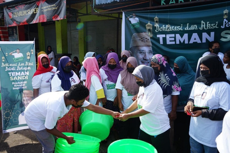 Teman Sandi Bantu Nelayan...