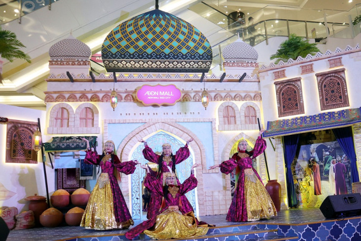 1001 Arabian Night Meriahkan...