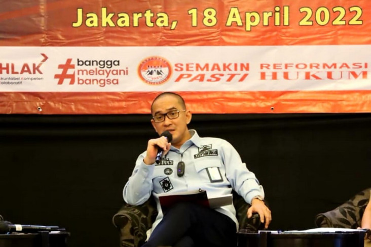 Lindungi Pelaku UMKM...