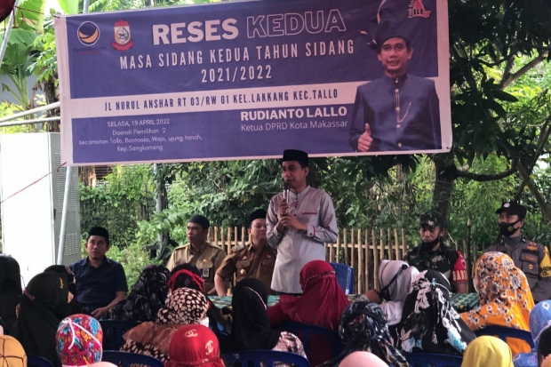 Ketua DPRD Rudianto...