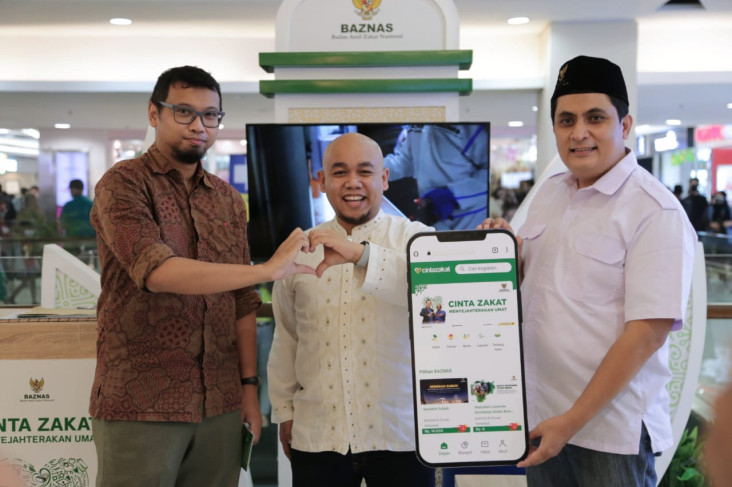 Mudahkan Masyarakat...