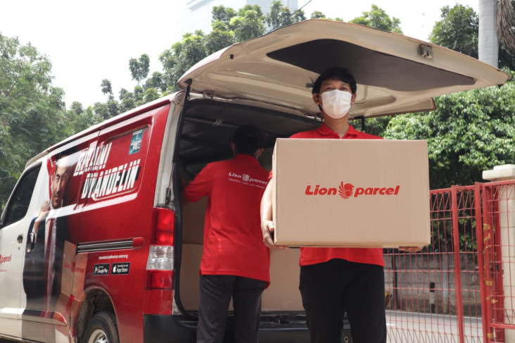 Bergabung Lewat Aplikasi...