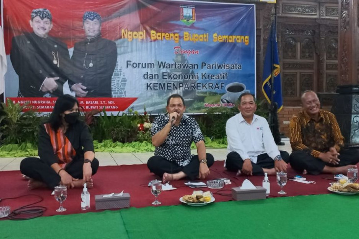 Sambut Libur Lebaran,...