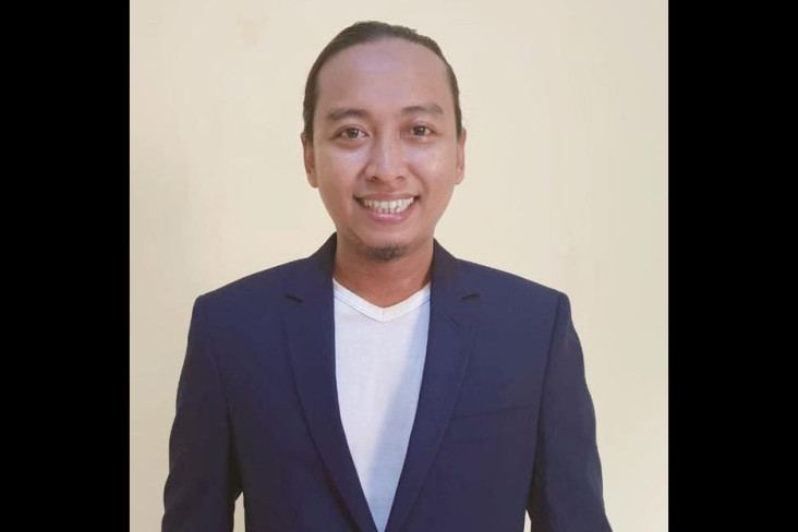 Membaca Ulang Keberhasilan...