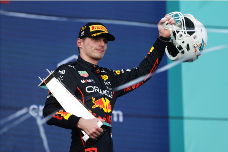 Max Verstappen Diharapkan...